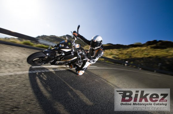2011 KTM 690 Duke photo
